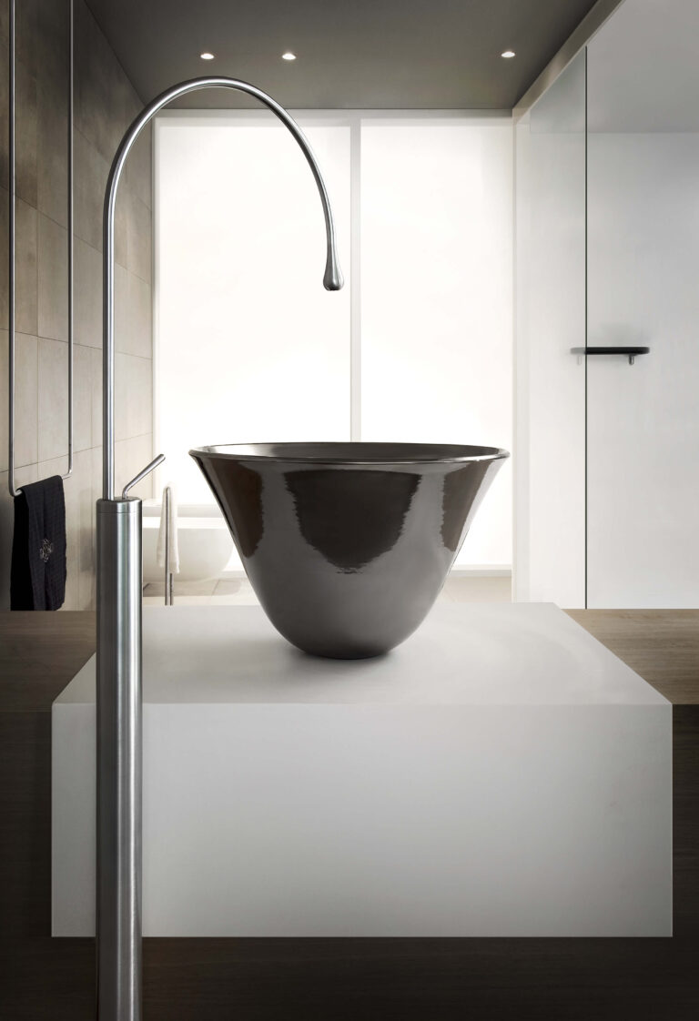 Scandinavian bathroom style